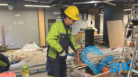 公司空調(diào)機組駐場運維 守護(hù)舒適工廠辦公環(huán)境