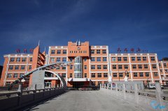 工程名稱：西安某學?？照{(diào)安裝-西安中央空調(diào)安裝改造