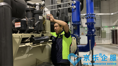 中央空調(diào)水冷機組維保