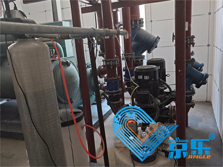 維修空調循環(huán)泵